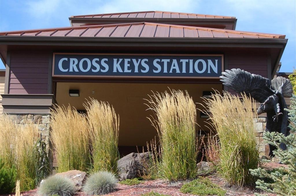 The Inn at Cross Keys Station 2/48