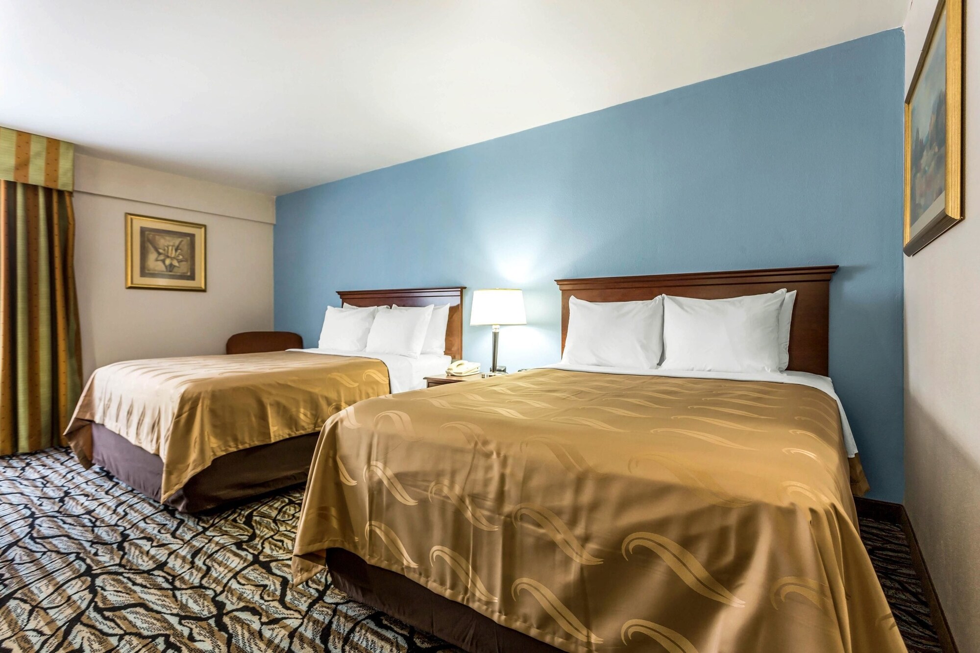 Standard, 2 Queen Beds