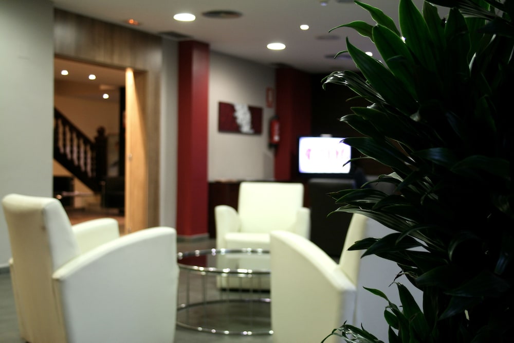 Canal Olimpic Hotel 53/64