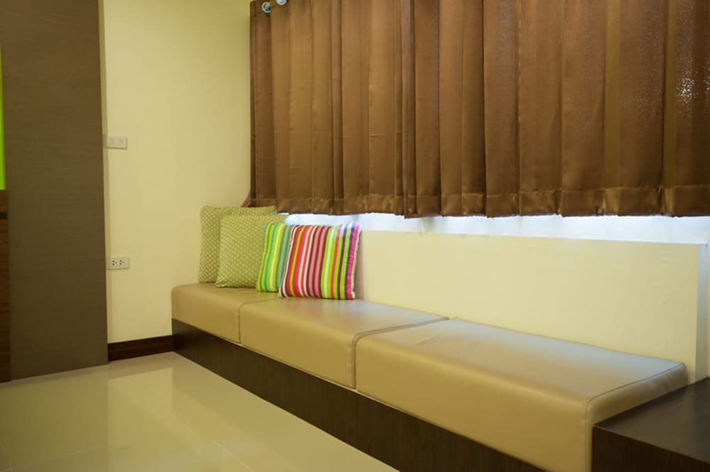 The Cozy Nest Boutique Rooms 3/50