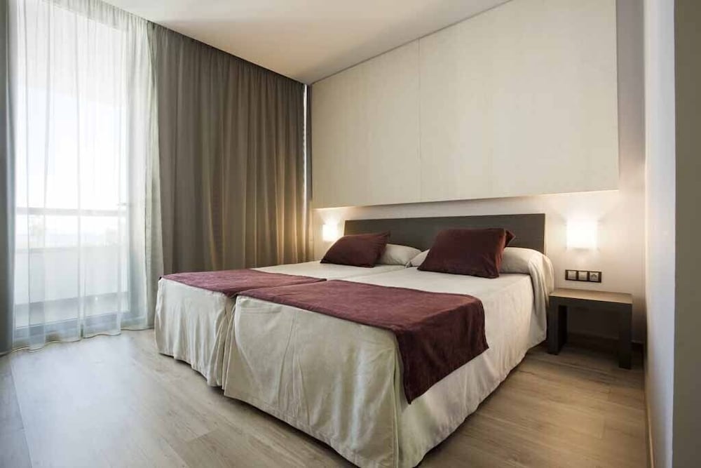 Sweet Hotel Els Arenals 27/84