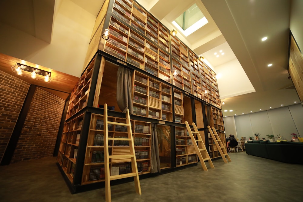 Book Home Gyeongju 10/60