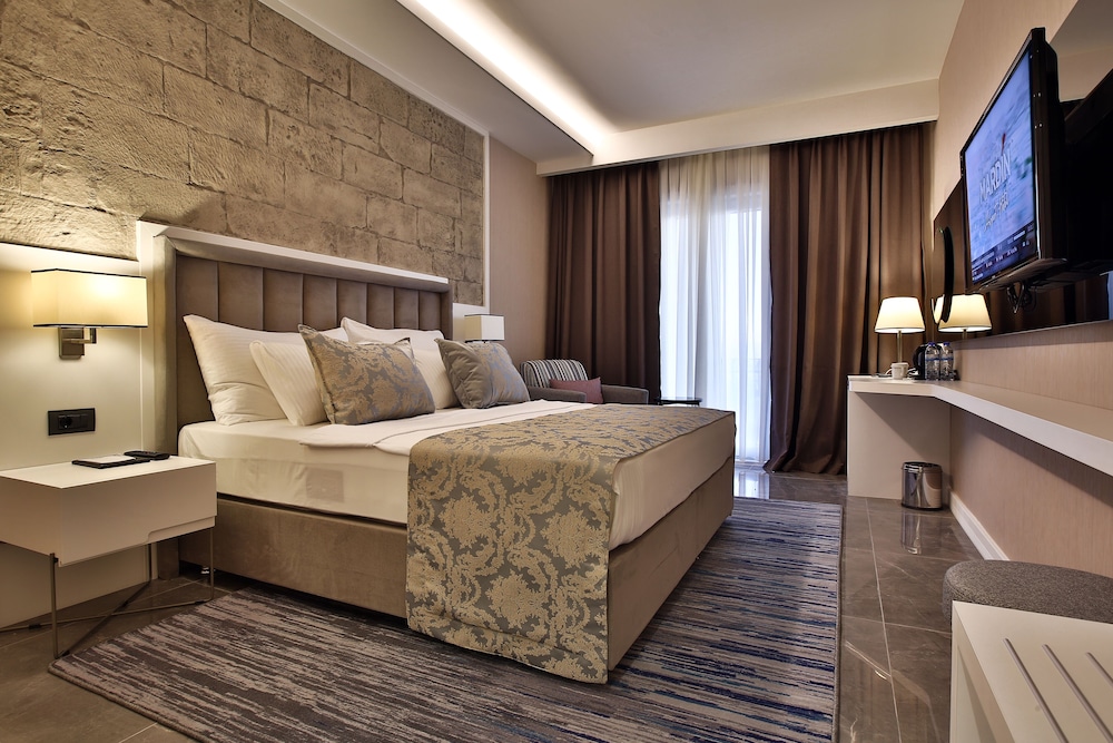 Mardin Airport Hotel 12/43