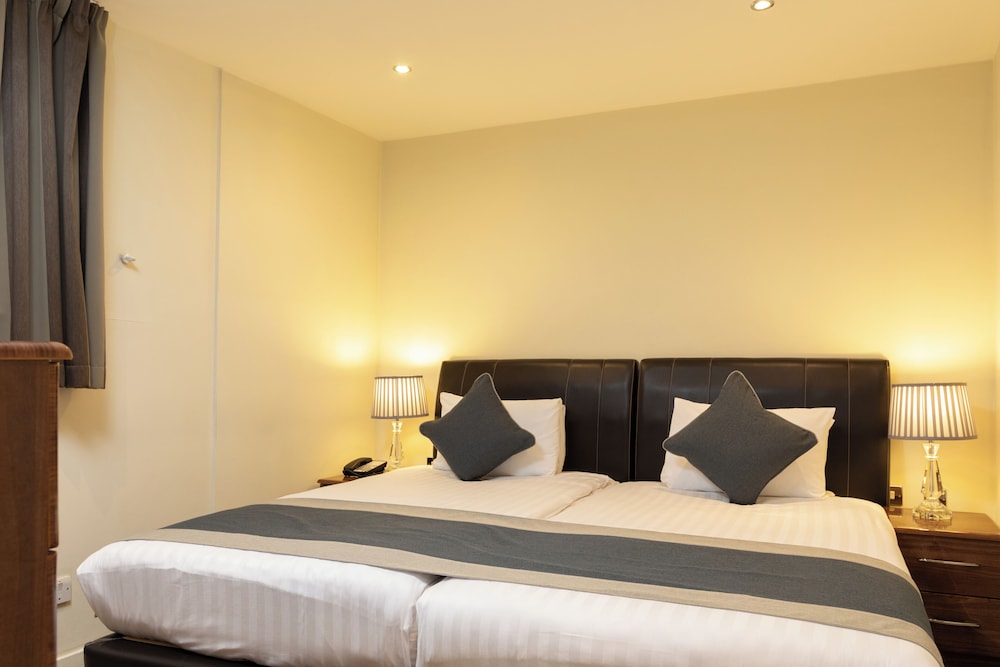 Grand Plaza Serviced Apartments 24/76