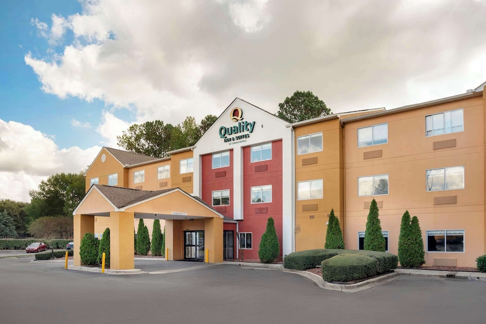 Quality Inn and Suites Birmingham Highway 280 photo4