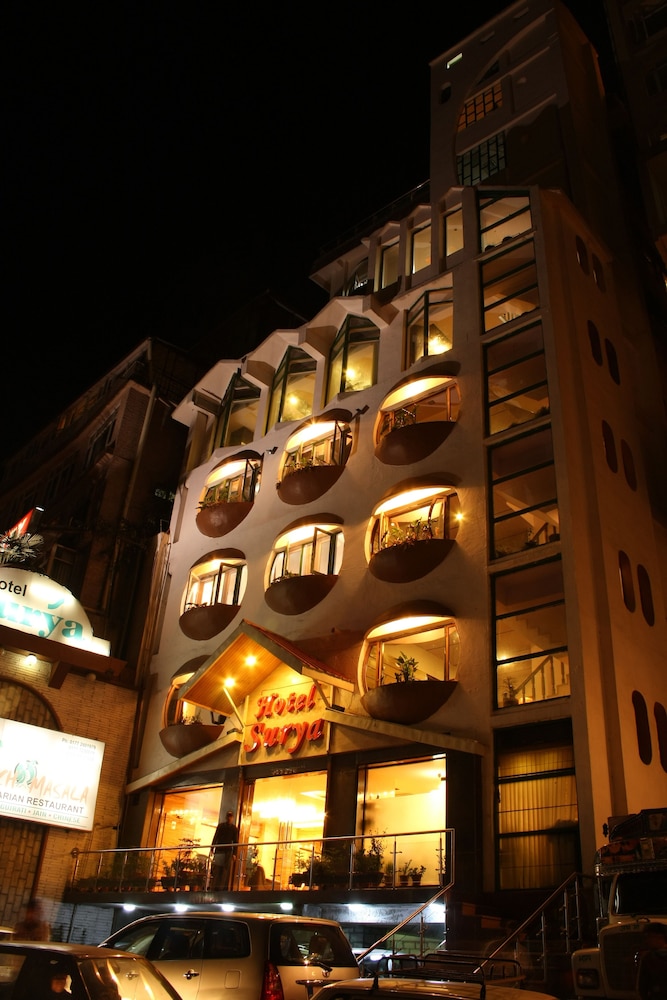 Hotel Surya 2/50
