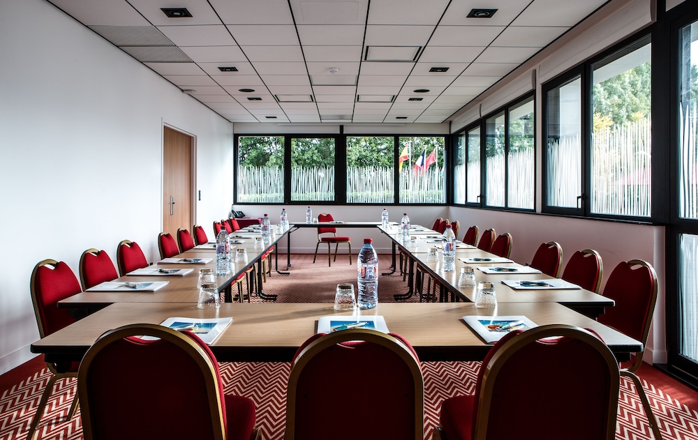 Hotel Forest Hill Paris Meudon-Velizy 37/47