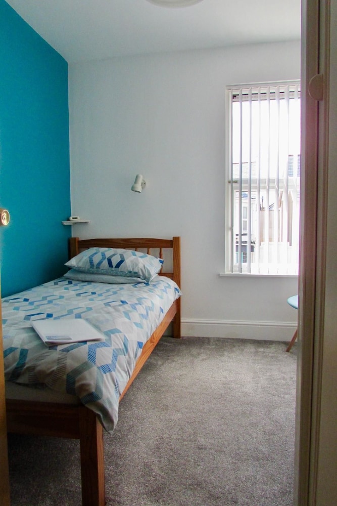 Economy, Single, Single Bed, External Bathroom