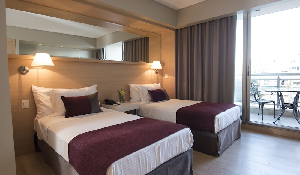 SUPERIOR, TWIN BEDS, BALCONY