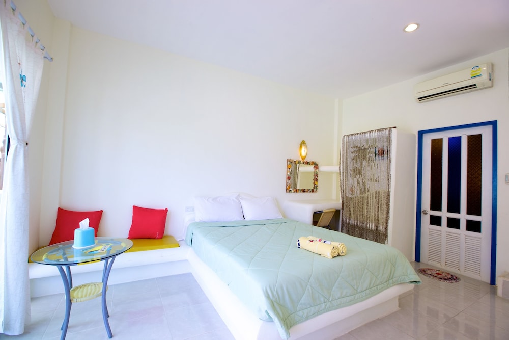 SUPERIOR, DOUBLE BED