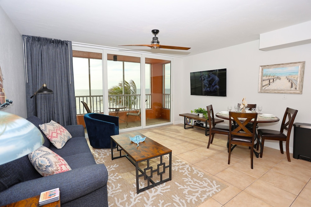 Casa Playa Resort 28/50