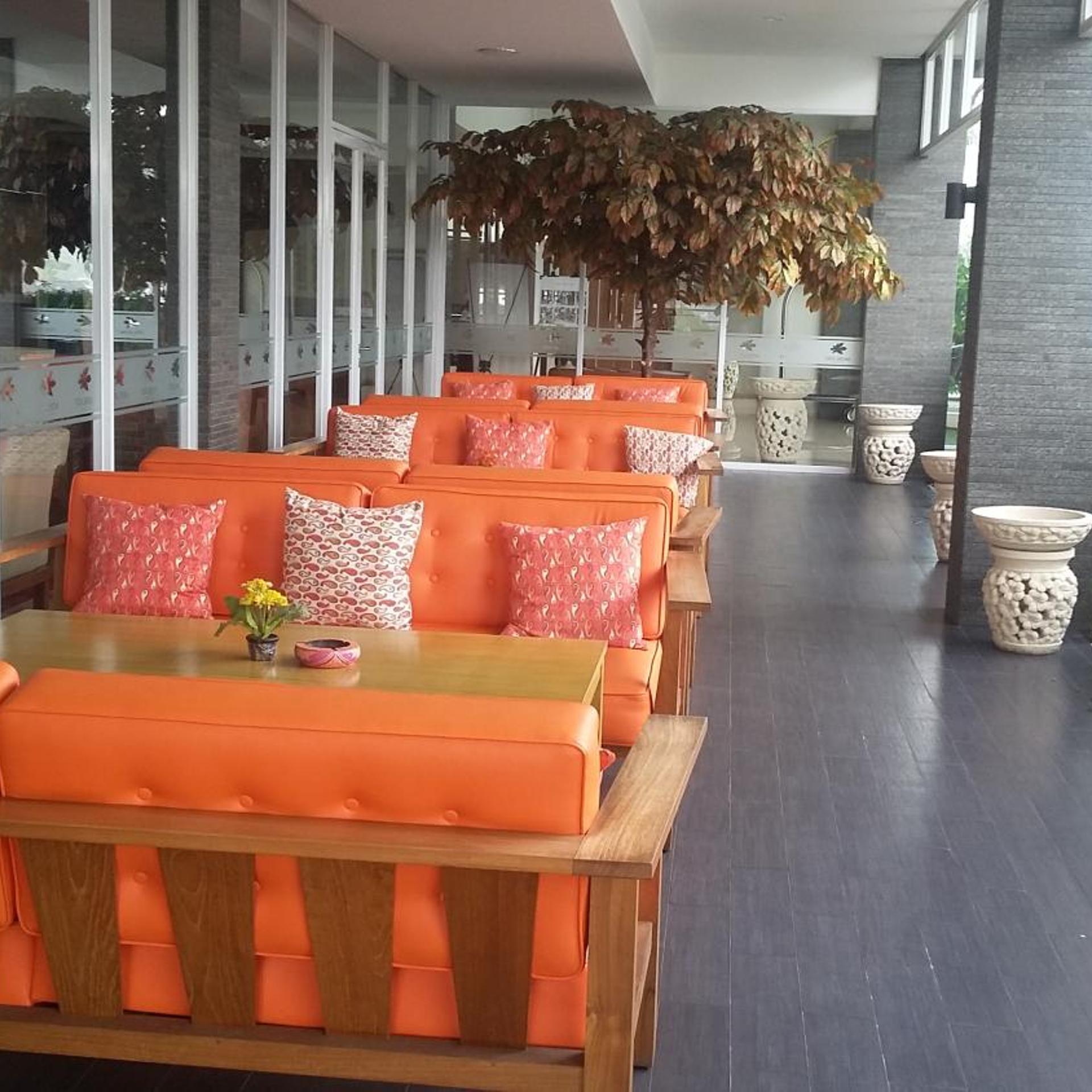 Moscato Hotel and Cafe 26/39