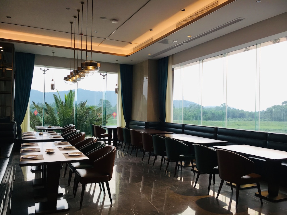 Ramada By Wyndham Huizhou Longmen 34/39