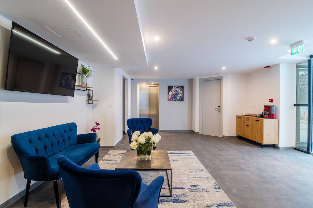 Olvia Suites Athens City Center 22/36