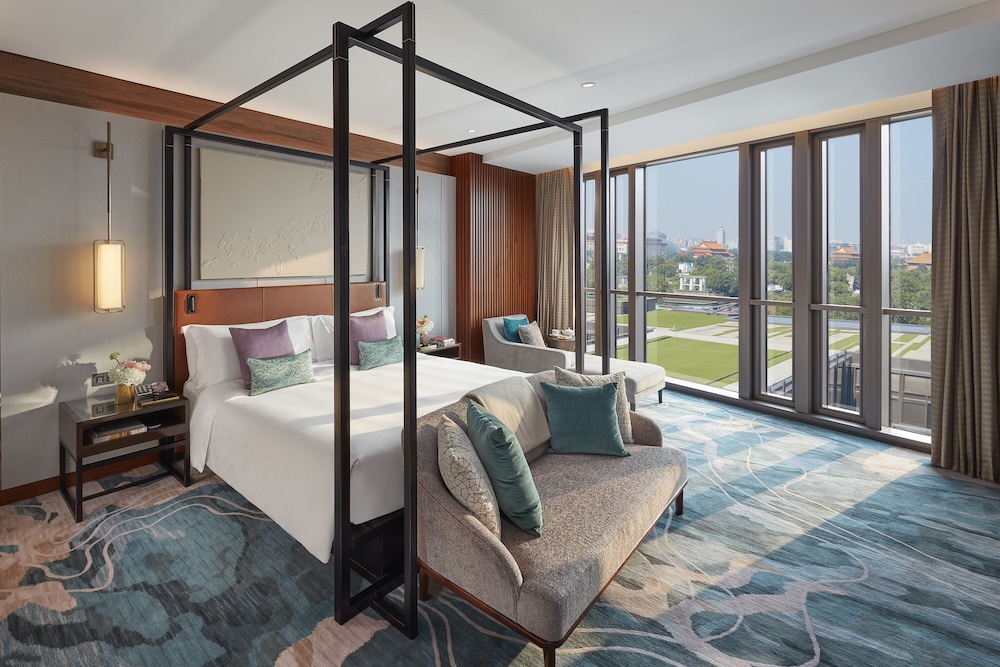 Mandarin, Suite, King Bed
