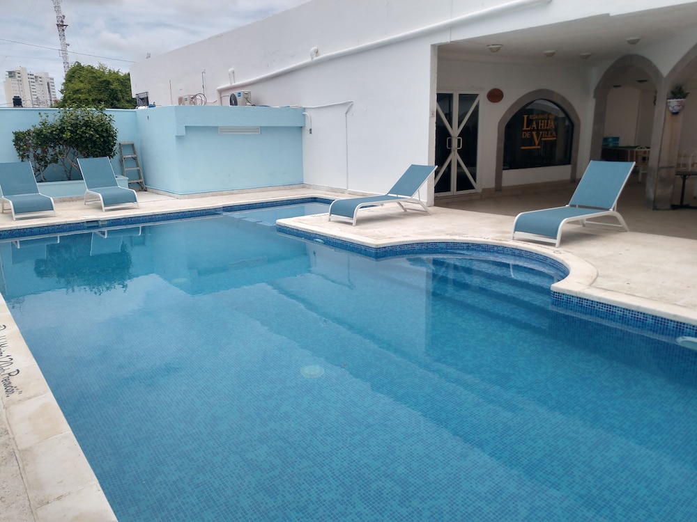 Hacienda de Castilla Hotel in CANCUN