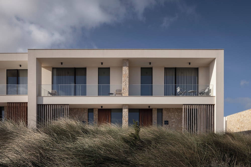 West Cliffs Ocean & Golf Resort in OBIDOS - PT