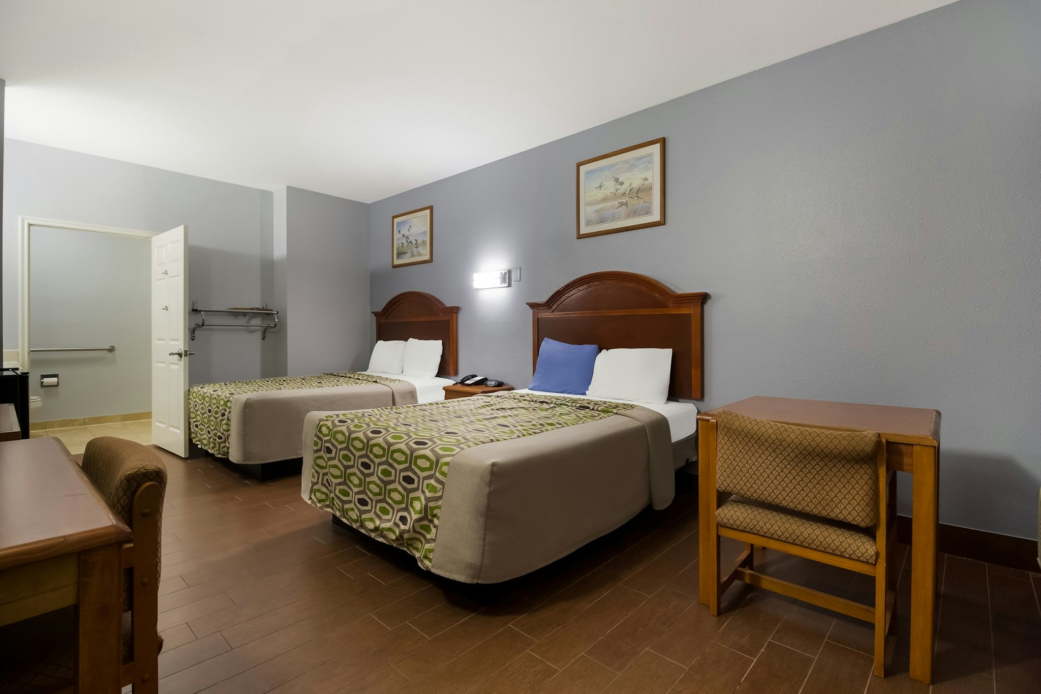 Palace Inn Hankamer 14/33