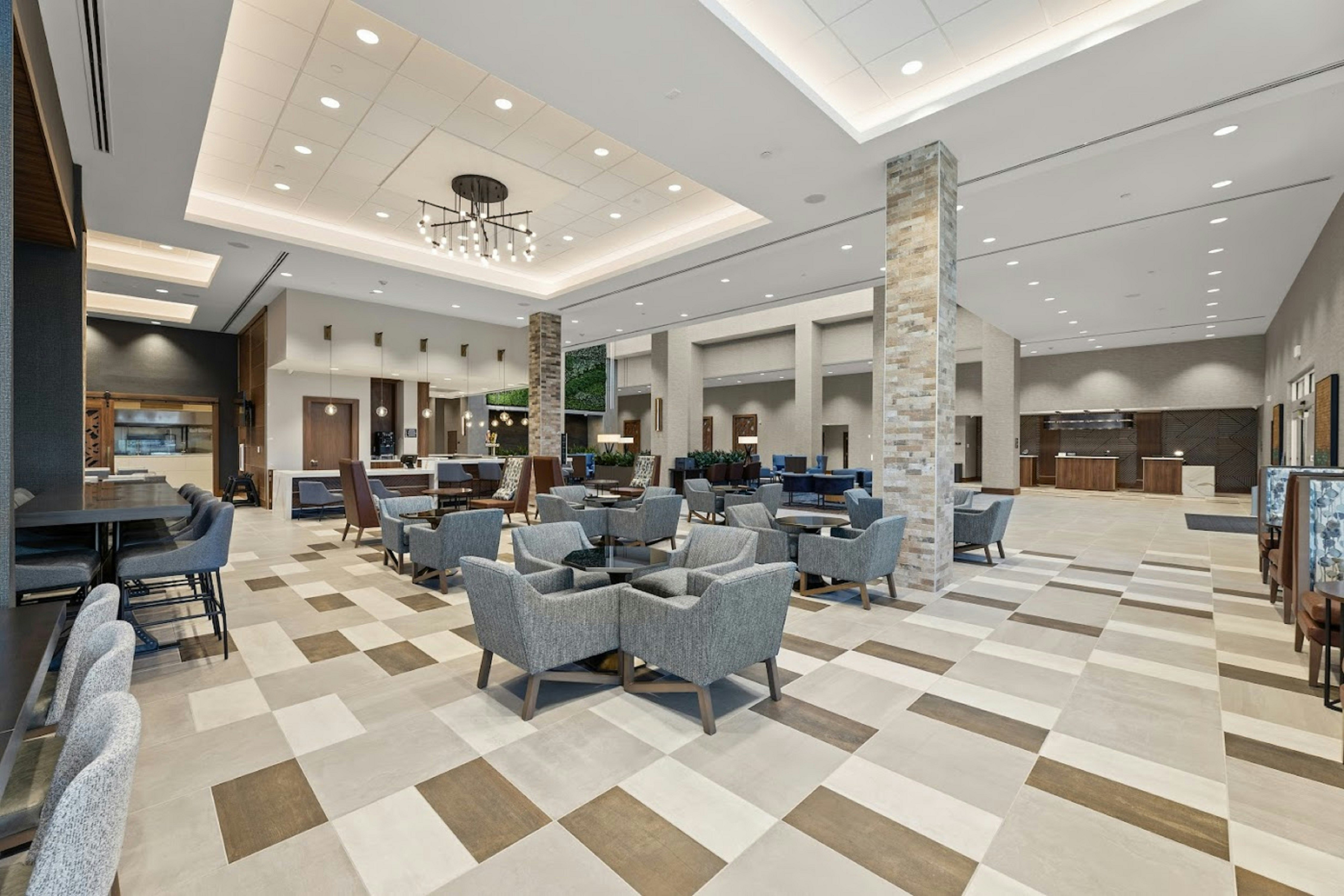 Embassy Suites by Hilton Irving Las Colinas 21/34