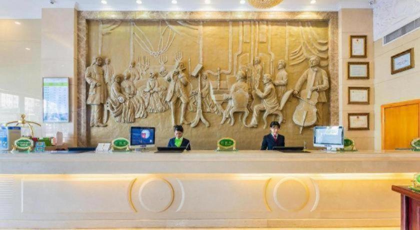 Vienna Hotel (Shenzhen Guanguang Road Foxconn) 14/58