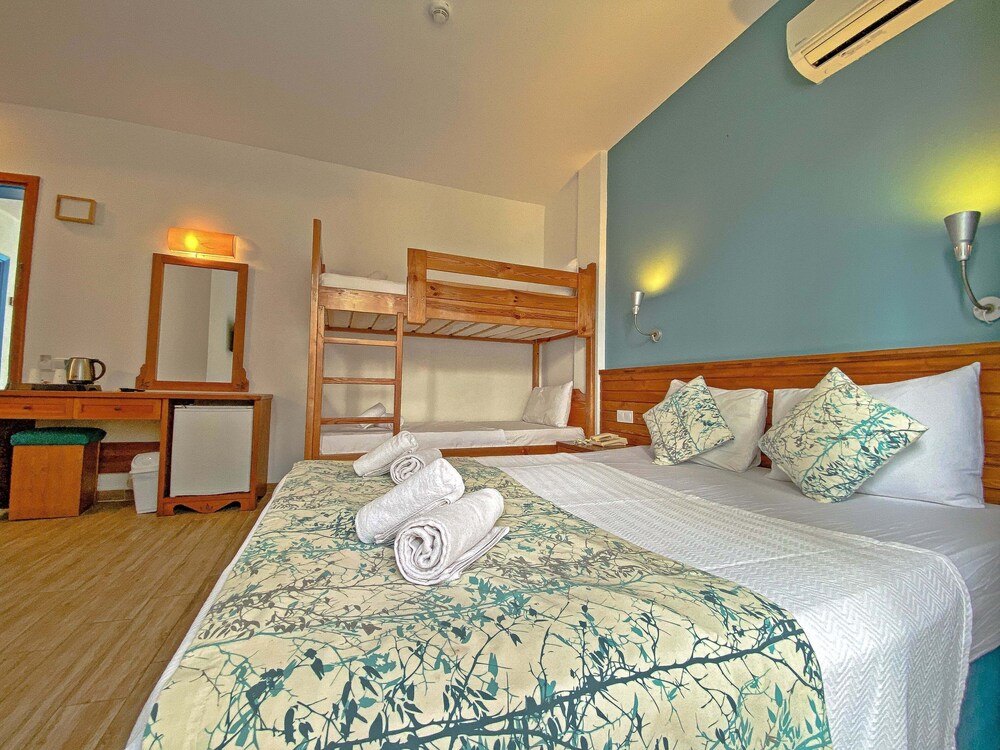 Ova Resort Hotel 7/55