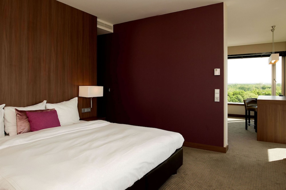 Van Der Valk Airporthotel Dusseldorf 13/56