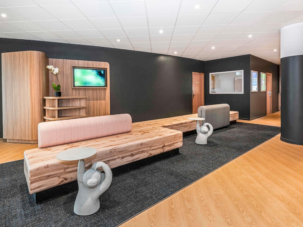 Novotel Marne la Vallee Noisy le Grand 38/75