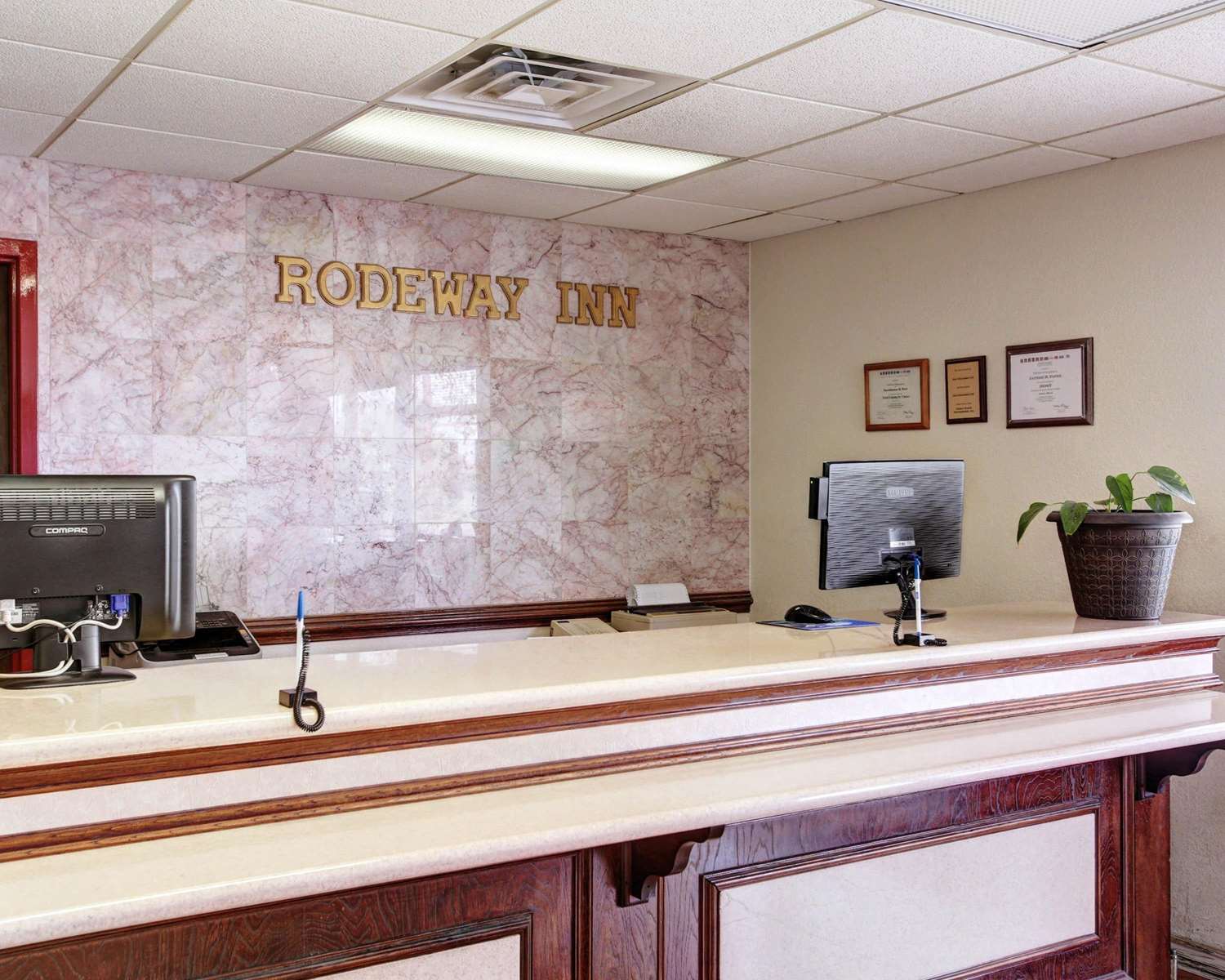 Rodeway Inn New Braunfels - San Antonio Area 12/39