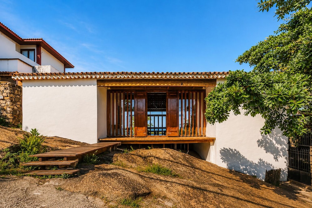 Cliffside Guest House Experience 4/67