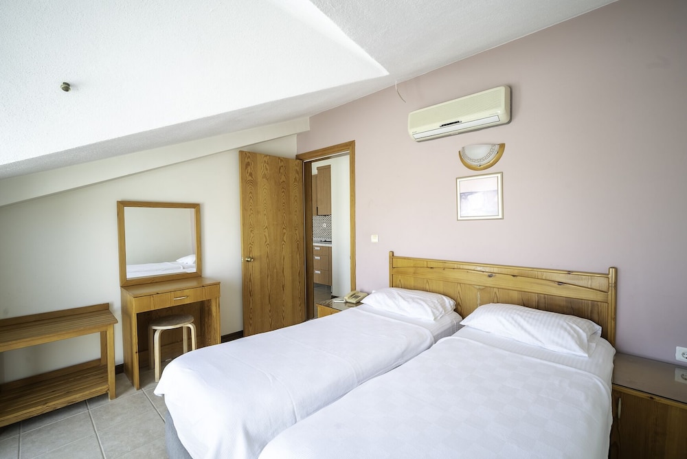 Fora Apart Hotel 11/49