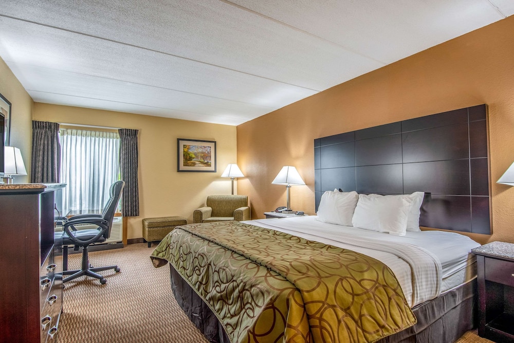 Quality Inn Tully I-81 26/61
