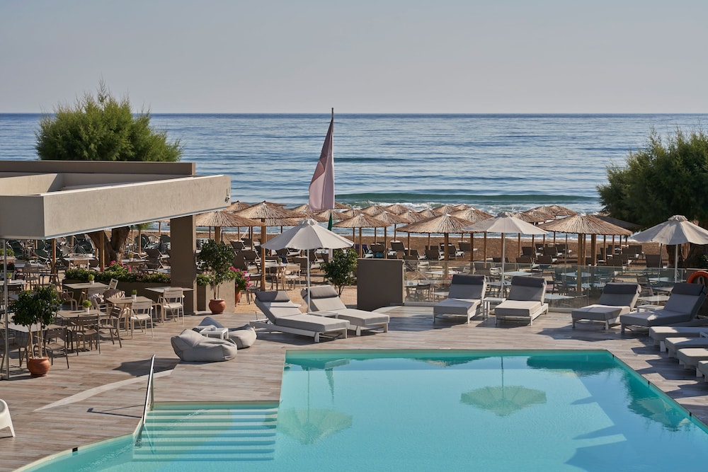 Atlantica Amalthia Beach Hotel 58/65