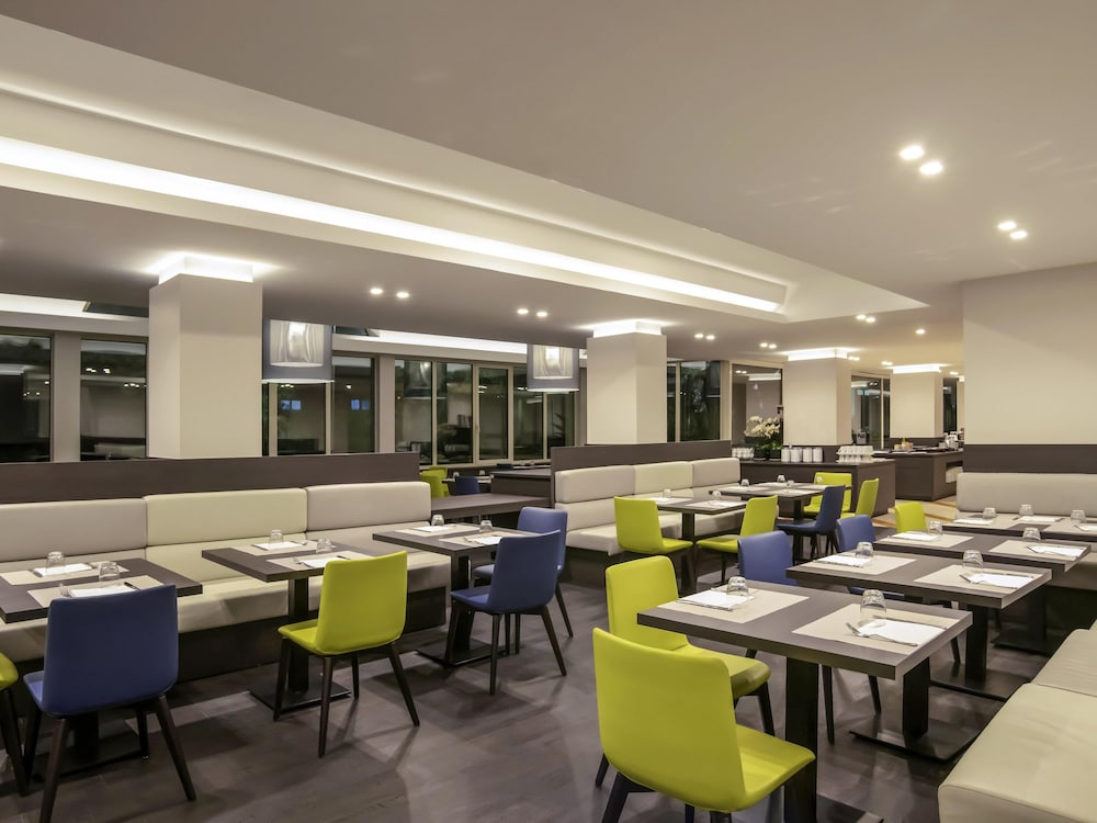 Mercure Roma West 54/73