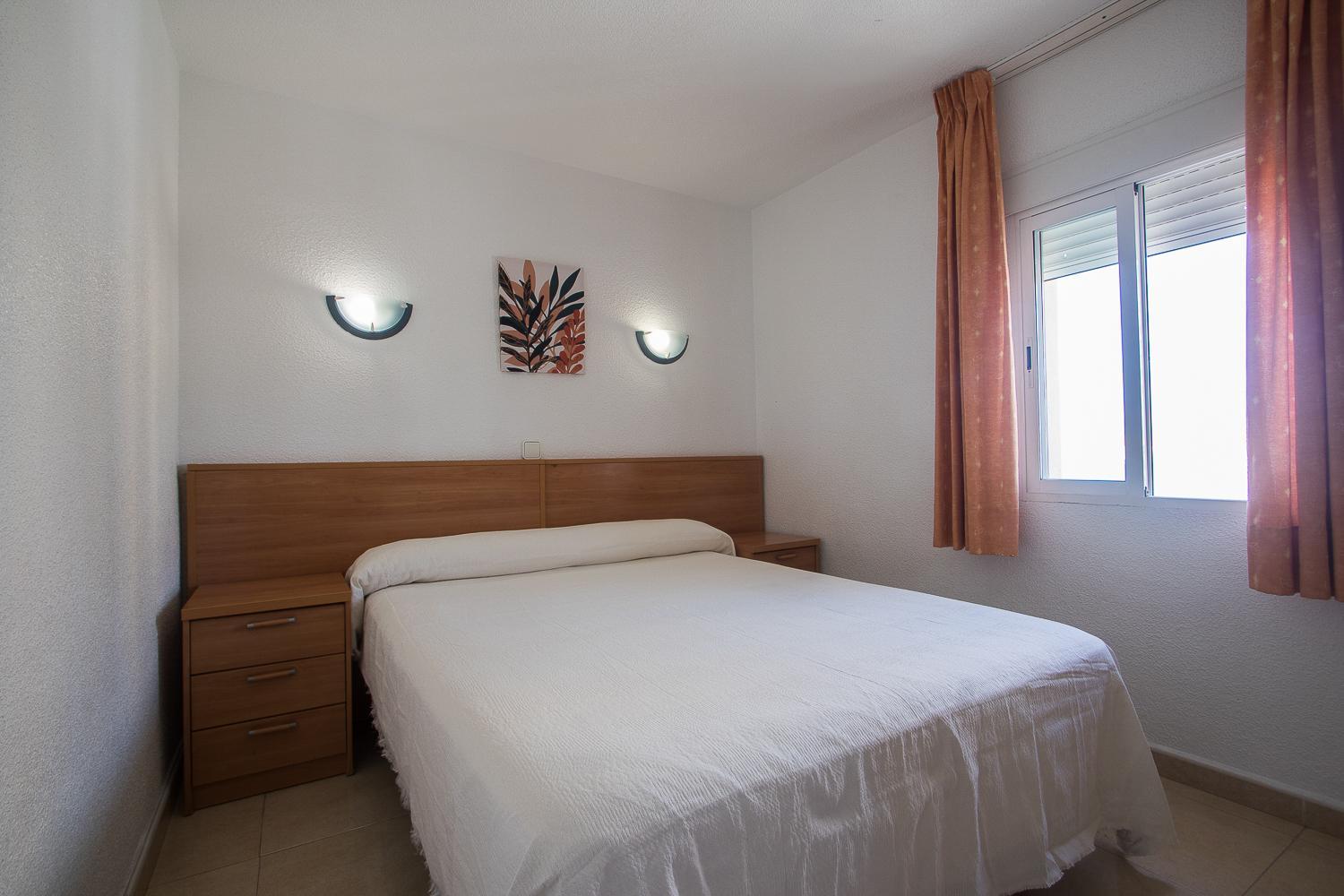 Las Carabelas Apartments 8/40