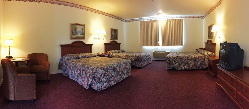 Lighthouse Inn 11/37