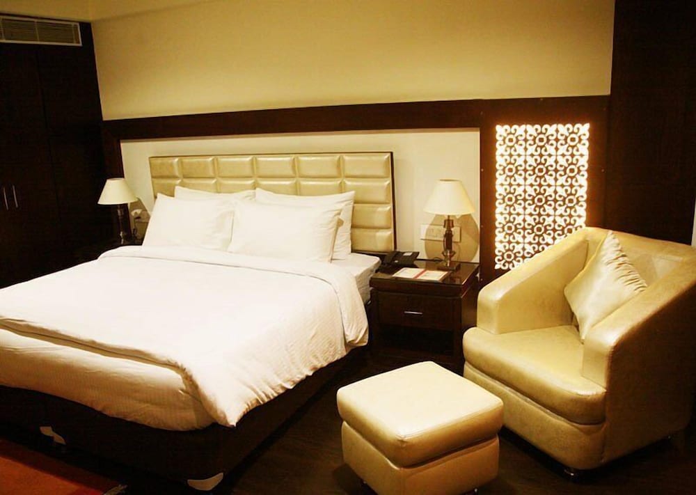 Vijay Intercontinental 7/22