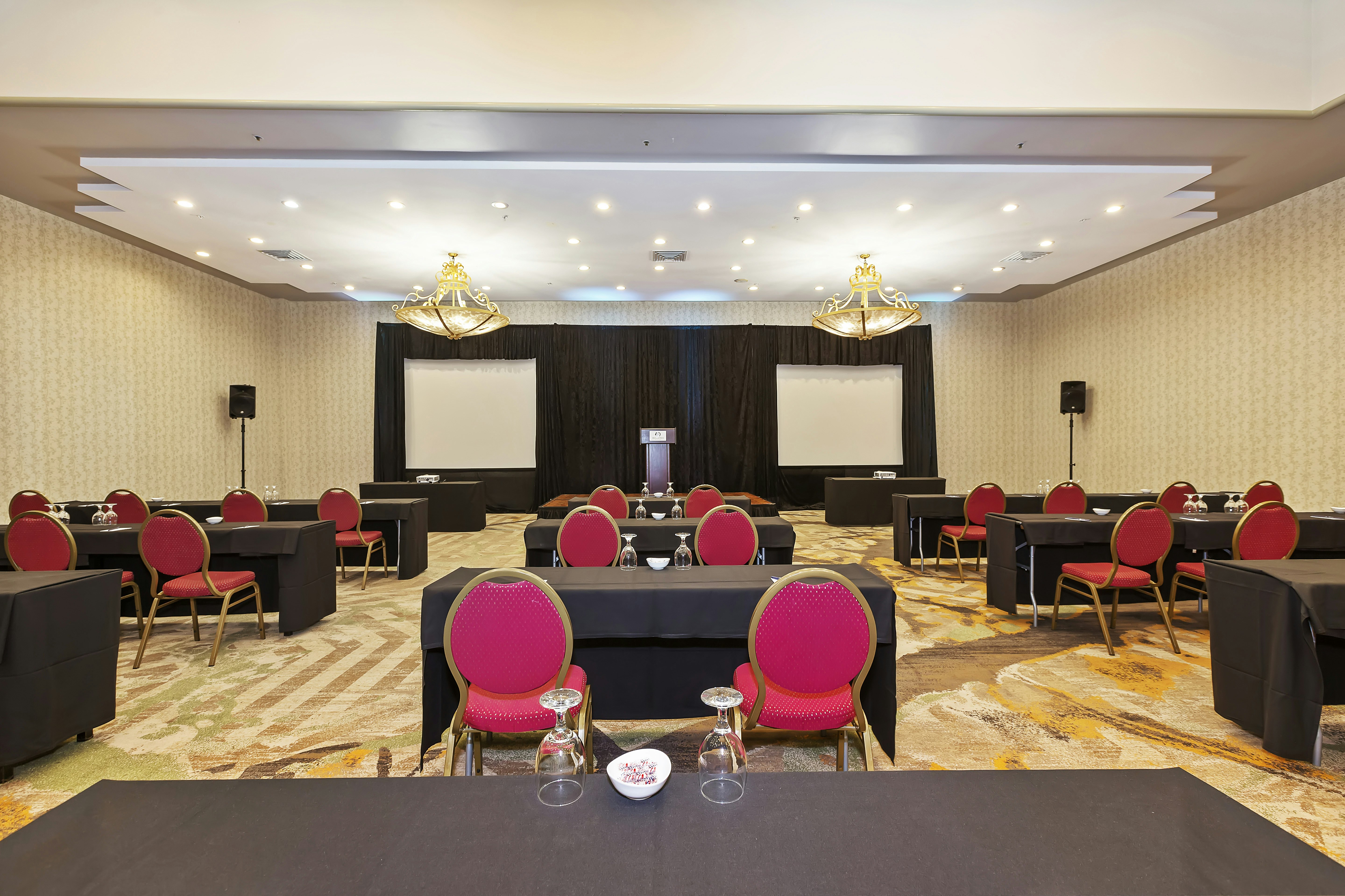 Doubletree By Hilton Whittier Los Angeles 62/79