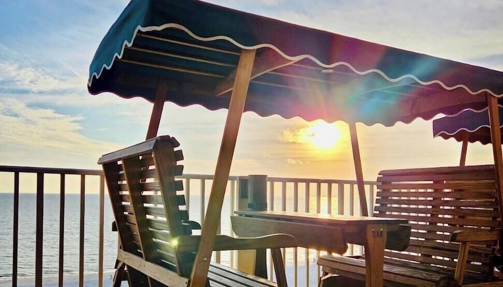 The Bay Inn at Lani Kai 3/48