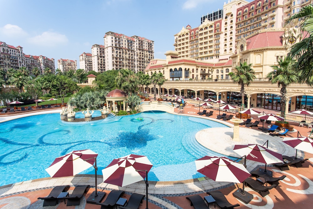 Radisson Blu Forest Manor Shanghai Hongqiao 61/64