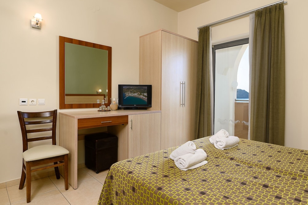 Alianthos Beach Hotel 22/61