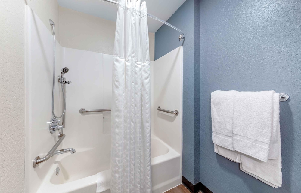 Extended Stay America Miami Airport Doral 87th Ave S 60/60