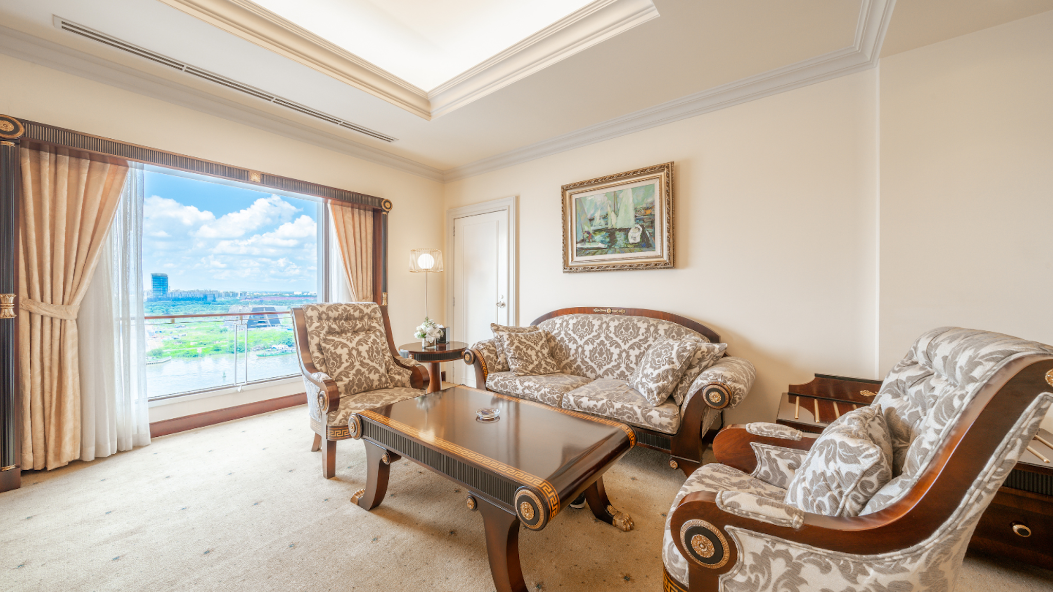 Lotte Hotel Saigon 30/50