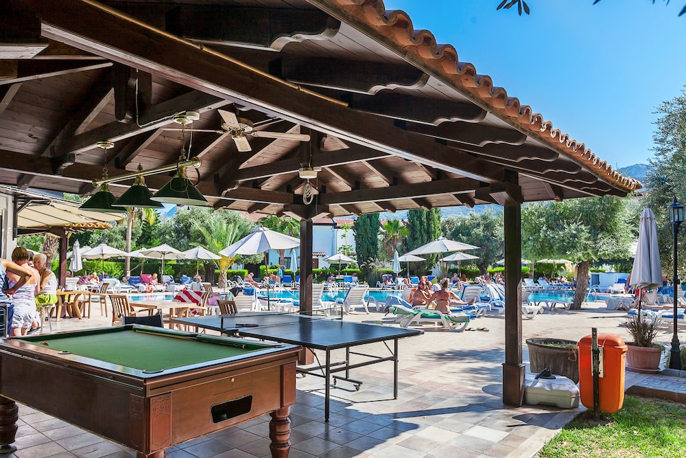 The Ship Inn Hotel Villas 38/50
