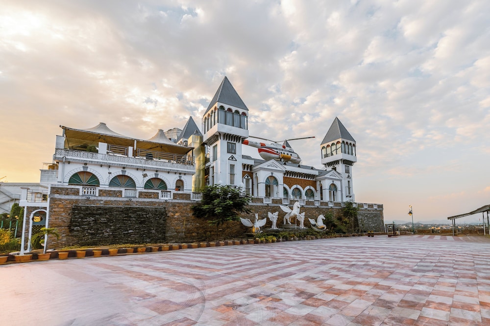 Clarks Resort Ajmer 47/58