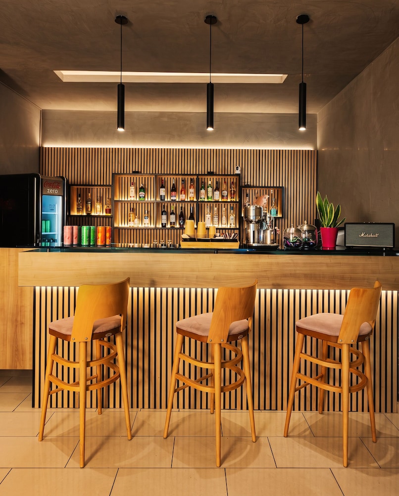 Athens Odeon Hotel 56/69