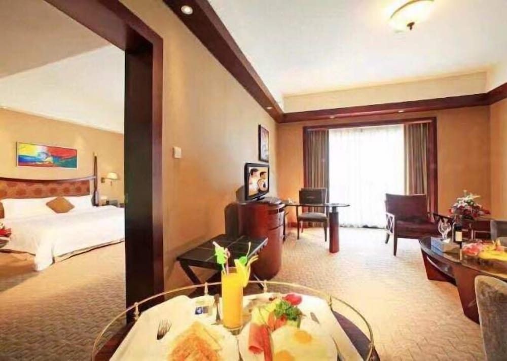 Kai Jia Hotel 48/60
