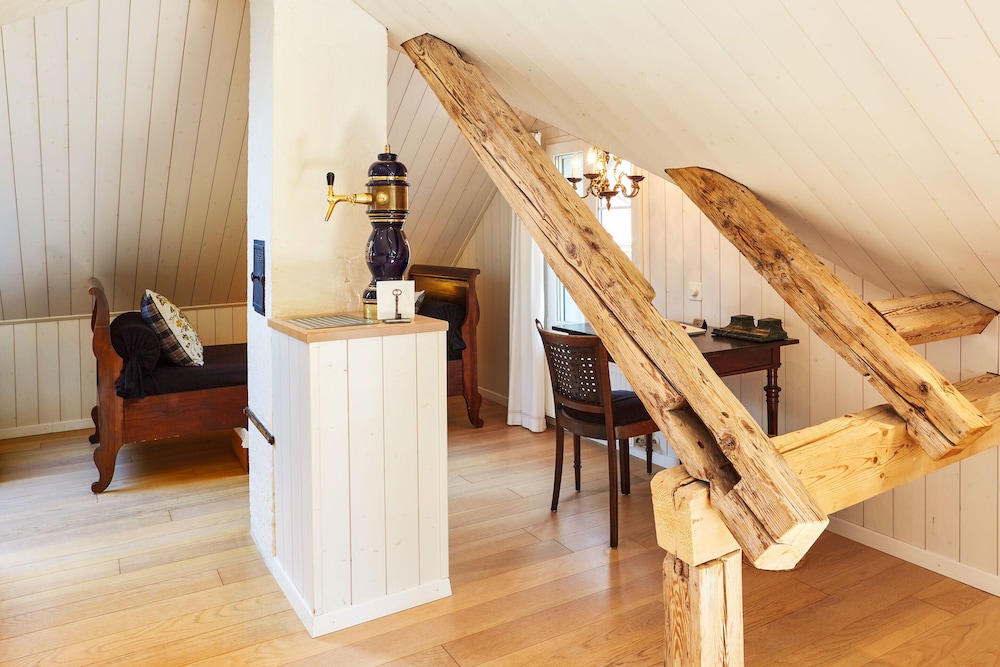 Boutique Hotel Schluessel 4/42