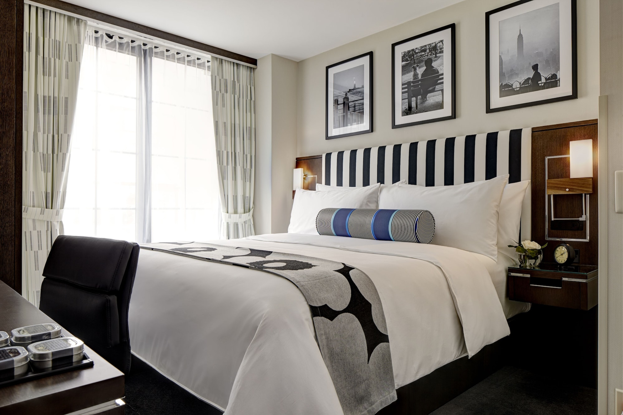 GUEST ROOM, CLASSIC, KING BED, BATHTUB, ACCESSIBLE