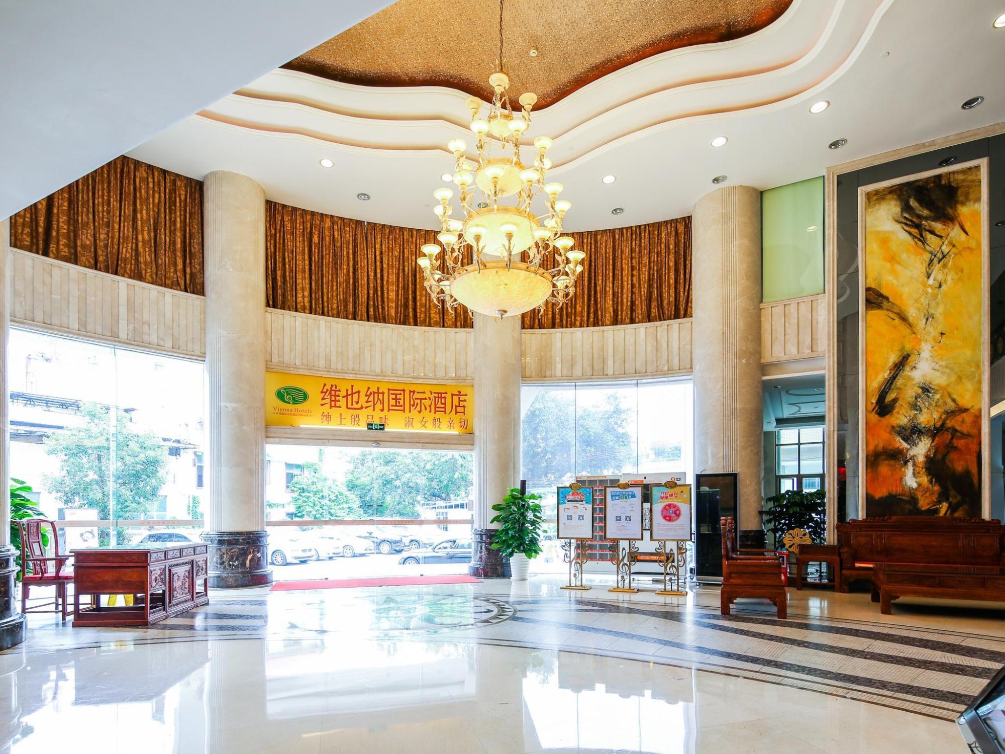 Vienna Hotel (Guangzhou Huadu Furong) 15/42