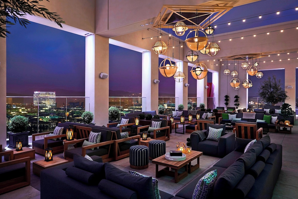 MARRIOTT IRVINE SPECTRUM 26/50